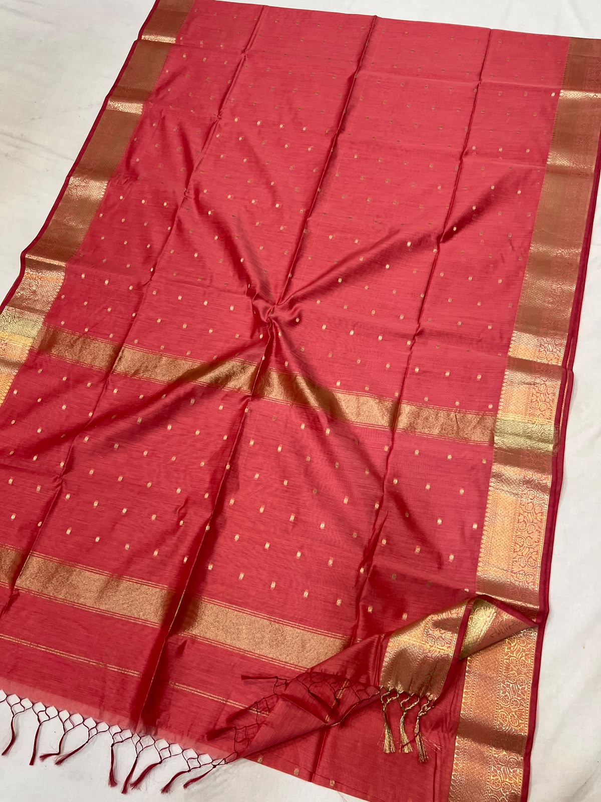Coral Rose Pink with Golden Zari Border Semi Maheshwari Saree