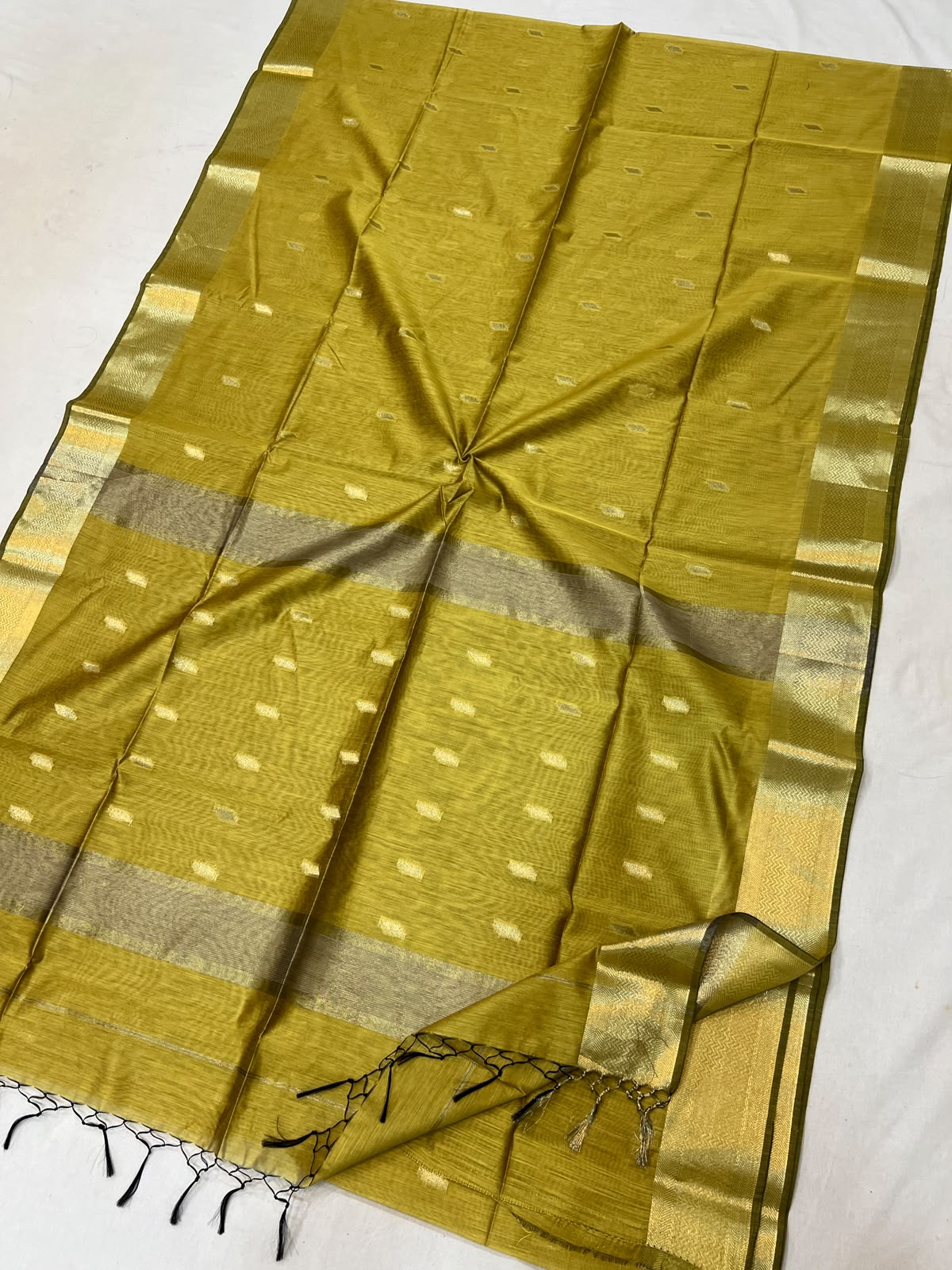 Mustard Yellow with Golden Zari Lahar Border & Buti Semi Maheshwari Saree