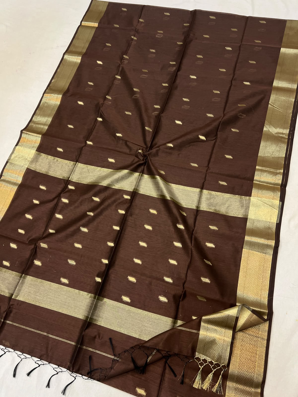 Chocolate Brown with Golden Zari Buti & Lahar Border Semi Maheshwari Saree