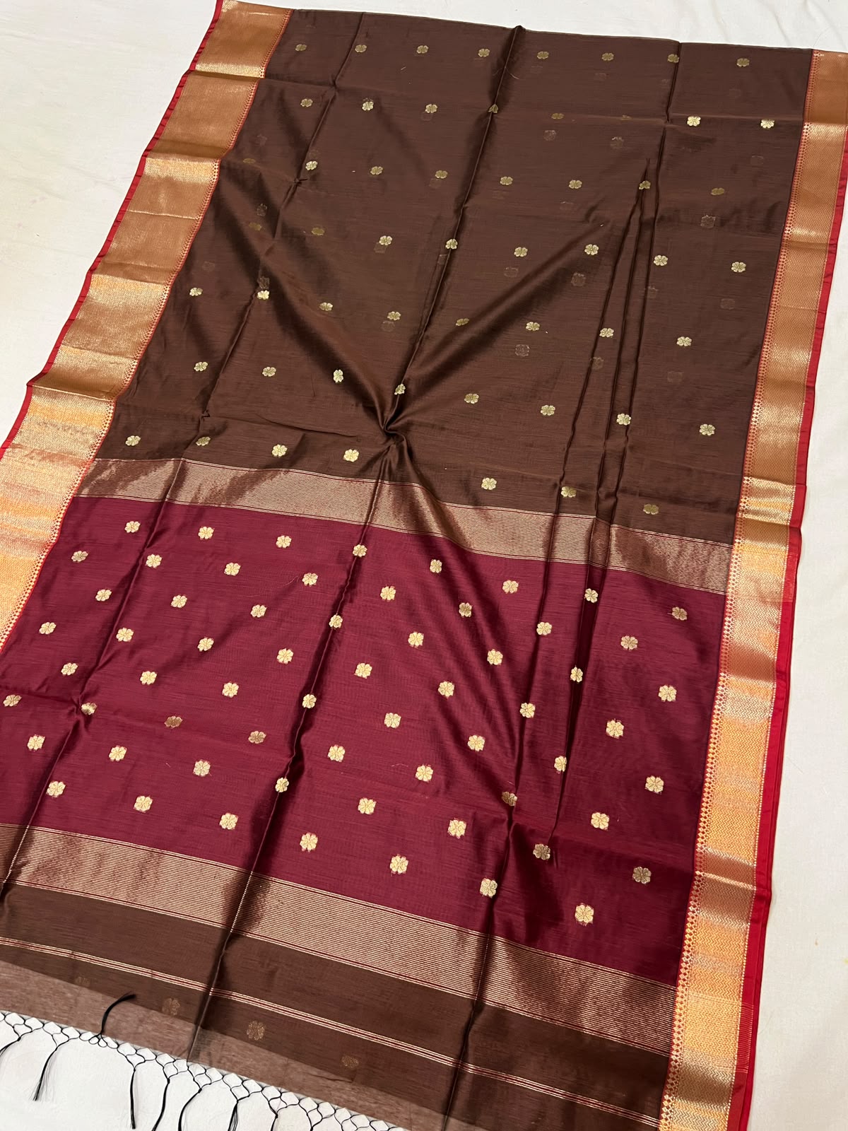 Brown & Maroon Golden Zari Buti Semi Maheshwari Saree